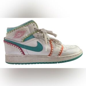 Nike Air Jordan 1 Mid SE GS White‎ Teal Retro DM6218-100 Youth Size 4.5Y